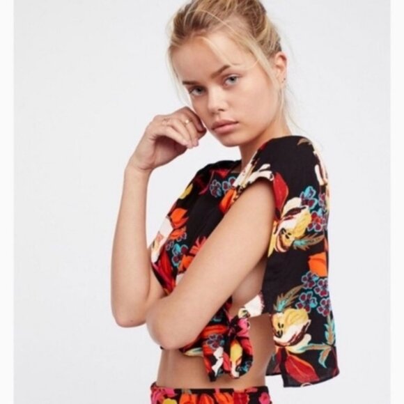 Free People Floral Sundown Printed Side Tie Crop Top Size S EUC - Picture 3 of 14